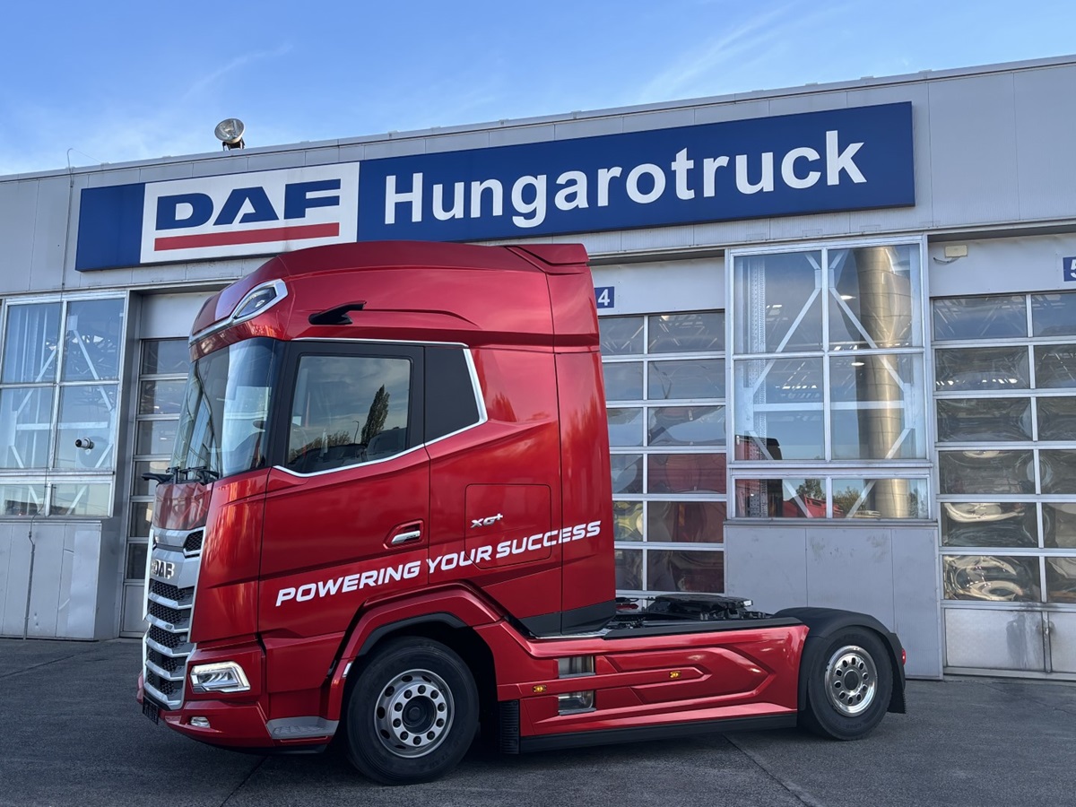 DAF-building-04