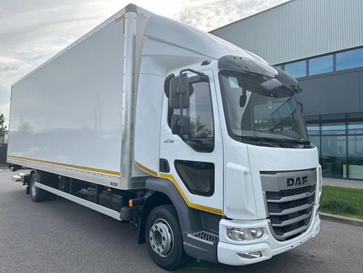 DAF XB 210 FA